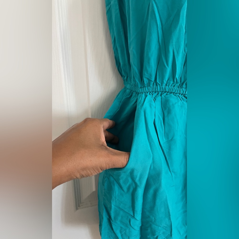 Romper, needs ironing - Picture 4 of 4